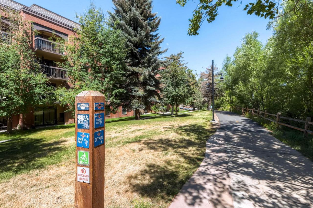 Park Station By Park City Lodging Villa Buitenkant foto